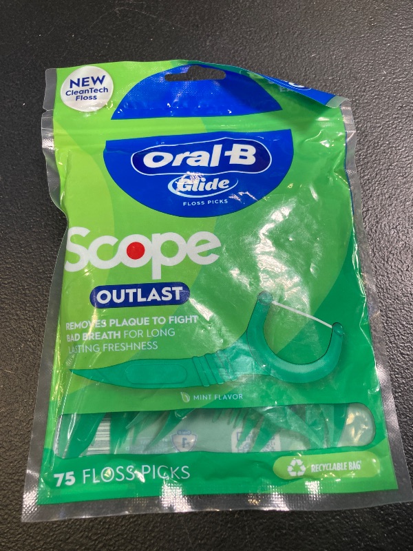 Photo 1 of Oral-B Glide Complete Floss Picks, Dental Floss Picks, Scope Outlast, 75-ct, Toothpicks Floss Picks