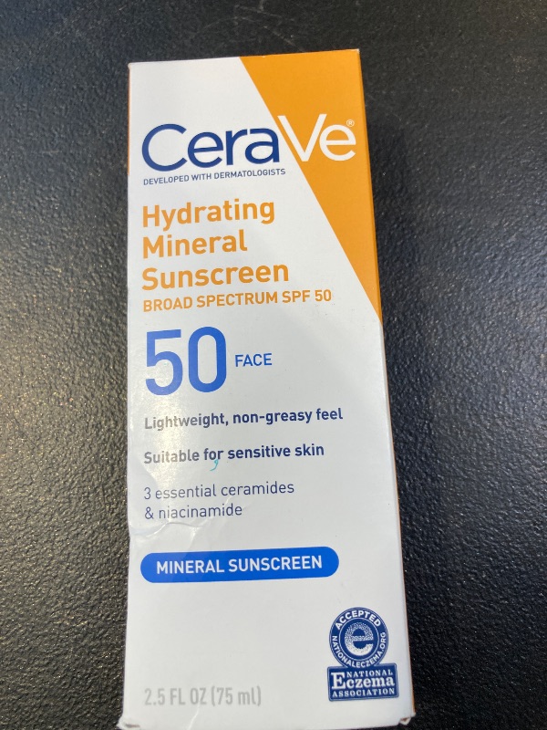 Photo 1 of CeraVe 100% Mineral Sunscreen SPF 50, Face sunscreen With Zinc Oxide & Titanium Dioxide, Hyaluronic Acid + Niacinamide + Ceramides, Oil Free, Travel Size 2.5 oz