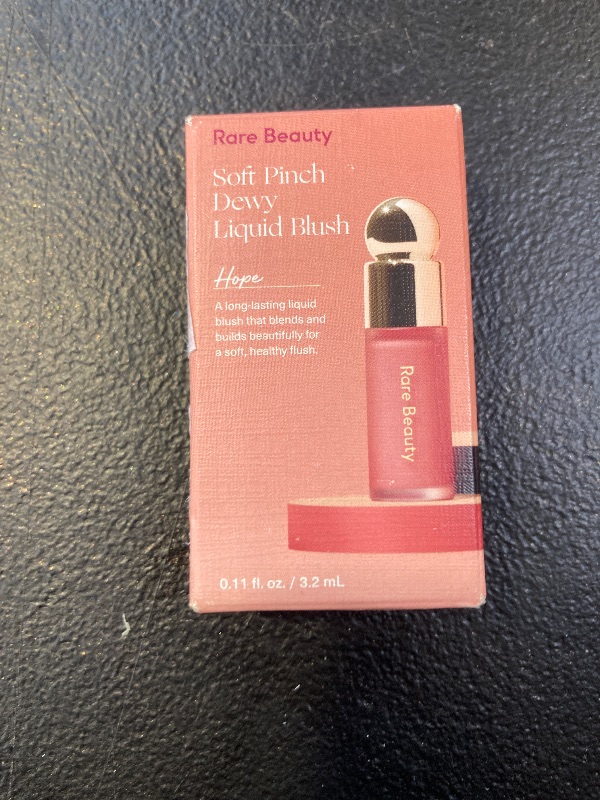Photo 1 of Mini Soft Pinch Liquid Blush HOPE-NUDE MAUVE MINI SIZE XMAS 2023