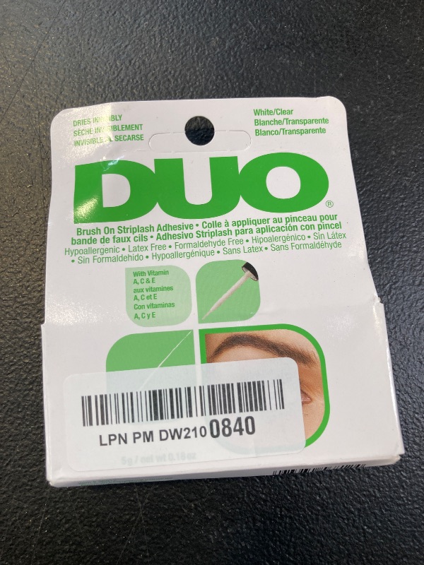 Photo 1 of DUO Brush-On Lash Adhesive with Vitamins A, C & E, Clear, 0.18 oz, 1-Pack