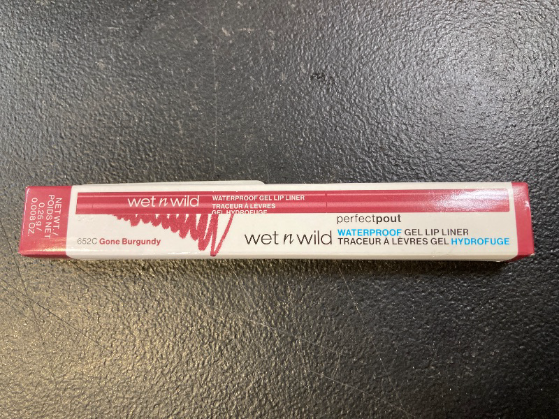 Photo 1 of wet n wild Perfect Pout Matte Retractable Gel Lip Liner Pencil, Rich Creamy Long Lasting Color, Well-Defined and Flawless Application, Vegan & Cruelty-Free - Gone Burgundy