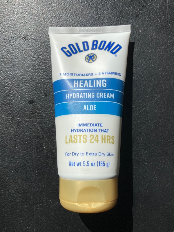 Photo 1 of Gold Bond Healing Skin Therapy Lotion with Aloe 5.5 oz., Non-Greasy & Hypoallergenic