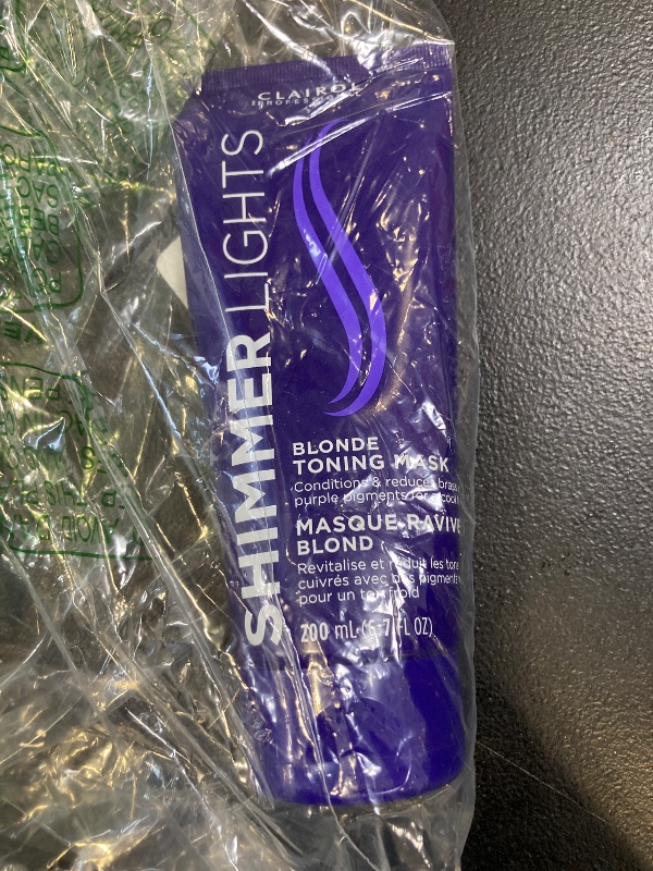 Photo 1 of Clairol Professional Shimmer Lights Violet Toning Mask 200mL - Packaging may vary