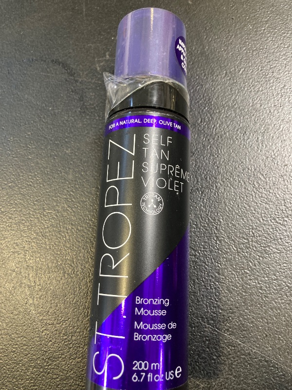 Photo 1 of St.Tropez Self Tan Suprême Violet Bronzing Mousse, Hydrating, Ultra-Rich Natural Olive Tan, Streak-Free Finish, Vegan, Natural & Cruelty Free, 6.7 fl oz