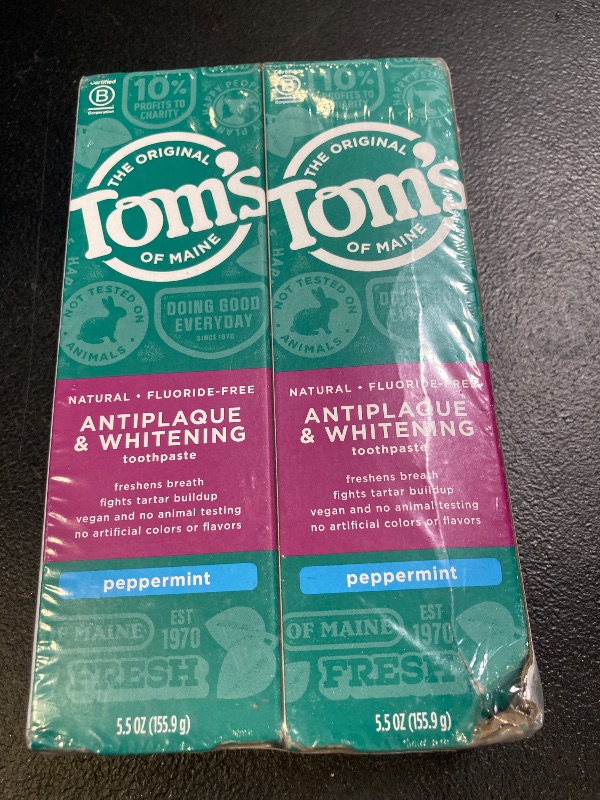 Photo 1 of Tom's of Maine Fluoride-Free Antiplaque & Whitening Natural Toothpaste, Peppermint, 5.5 oz. (Pack of 2)
