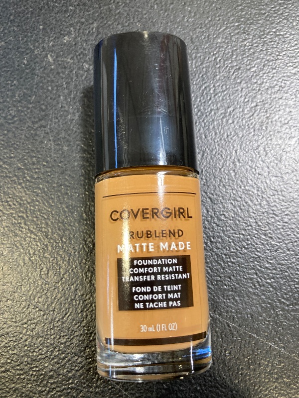 Photo 1 of COVERGIRL TruBlend Matte Made Liquid Foundation, Caramel
