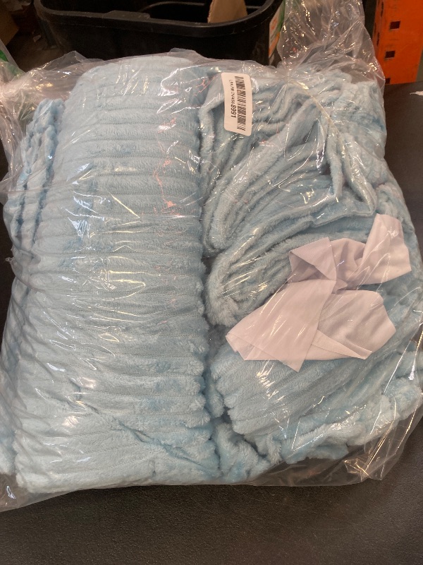 Photo 1 of Buryeah 6 Pcs Flannel Throw Blanket Bulk 50 x 60 in Sleepover Blankets Outdoor Wedding Throw Lightweight, Oeko-TEX Standard 100 Certified for Sofa Donation Homeless Gifts (Teal)