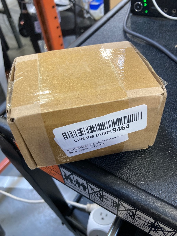 Photo 1 of RZXYLRC Metal Transmission Gearbox Gear Box with Gear New Upgrade Parts for Axial SCX10 AX10 Wraith 1/10 RC Crawler Car Truck