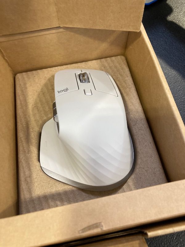Photo 1 of Logitech MX Master 3S for Mac - Wireless Bluetooth Mouse with Ultra-Fast Scrolling, Ergo, 8K DPI, Quiet Clicks, Track on Glass, Customization, USB-C, Apple, iPad - Pale Grey
