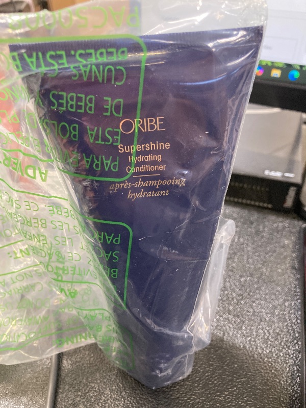 Photo 1 of ORIBE Supershine Hydrating Conditioner