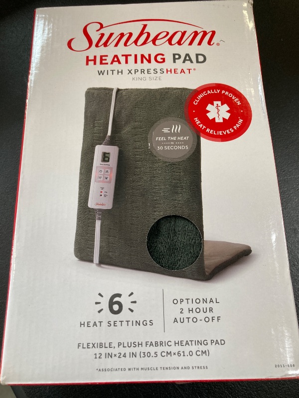 Photo 1 of Sunbeam XL Heating Pad for Back Neck and Shoulder Pain Relief Auto Shut Off 6 Heat Settings Extra Large 12 x 24 Green Ideal for Muscle Aches and Arthritis Pain