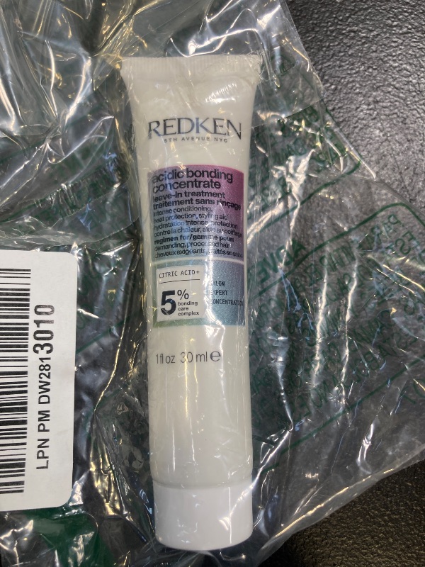Photo 1 of 1 FL OZ Redken Bonding Treatment for Damaged Hair Repair | Acidic Bonding Concentrate | For All Hair Types