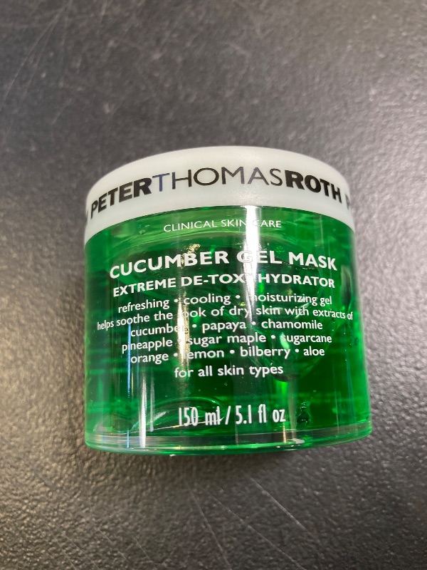 Photo 1 of Peter Thomas Roth | Cucumber Gel Mask | Extreme De-Tox™ Hydrator, Cooling and Hydrating Facial Mask, Helps Soothe the Look of Dry and Irritated Skin