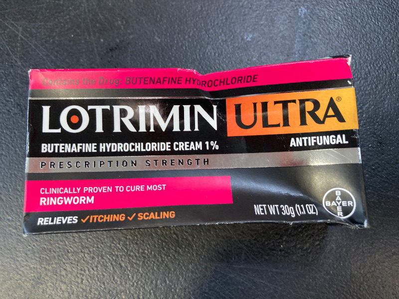 Photo 1 of Lotrimin Ultra Ringworm Cream, Butenafine Hydrochloride 1%, Effective Antifungal Cream Treatment of Most Ringworm, 1.1 Ounce (30 Grams)