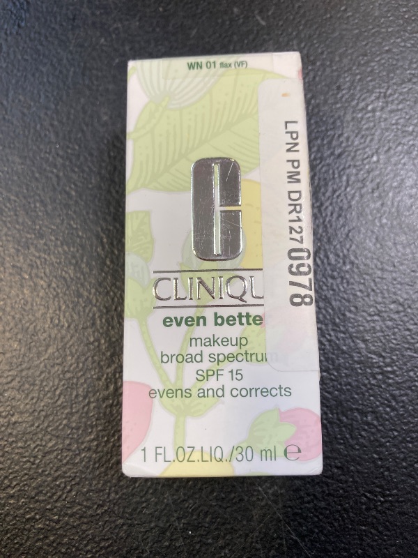 Photo 1 of Clinique Even Better Makeup Medium Coverage Foundation Broad Spectrum SPF 15 | Evens Skin Tone + Reduces Dark Spots, Flax, 1 Fl Oz