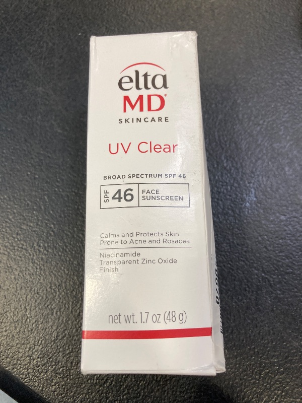 Photo 1 of EltaMD UV Clear Face Sunscreen SPF 46, Oil Free for Face with Zinc Oxide, Dermatologist Recommended Sunscreen Lotion, For Acne-Prone Sensitive Skin, 1.7 oz Pump