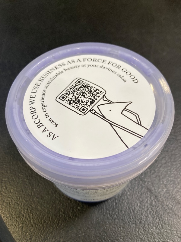 Photo 1 of Davines LOVE Smoothing Instant Mask, Anti-Frizz Action for Sleek and Smooth Results, 1 Count, 8.45 fl. oz.
