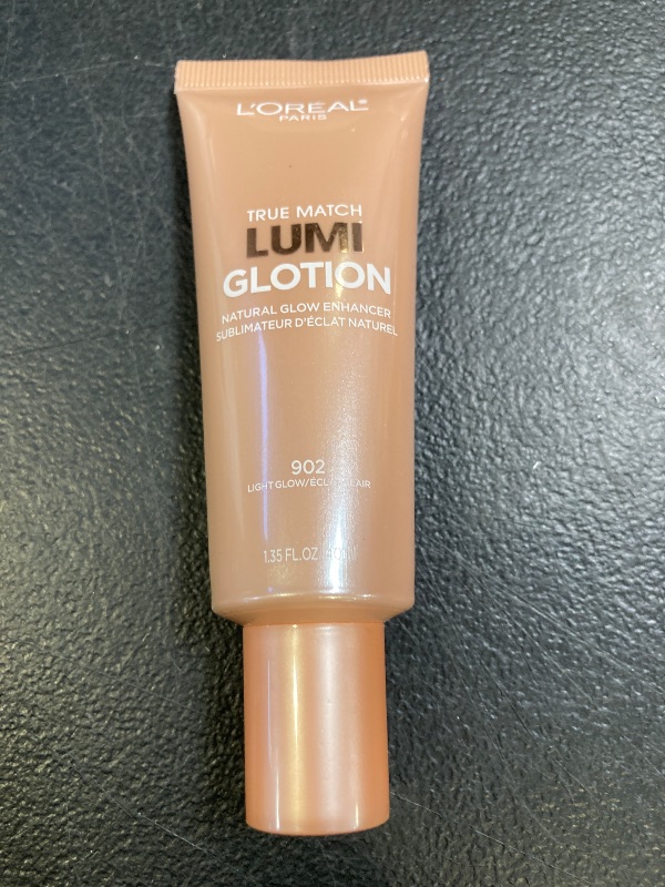 Photo 1 of L'Oreal Paris Makeup True Match Lumi Glotion, Natural Glow Enhancer, Illuminator Highlighter, Bronzing Drops For a Sun-Kissed Glow, 902 Light