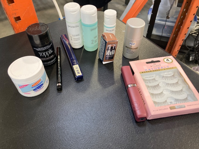 Photo 1 of Cutie! Beauty Bundle!
----final sale / no returns ---

