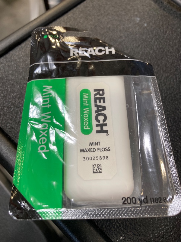 Photo 1 of Reach Waxed Dental Floss | Effective Plaque Removal, Extra Wide Cleaning Surface | Shred Resistance & Tension, Slides Smoothly & Easily , PFAS FREE | Mint Flavored, 200 Yards, 1 Pack