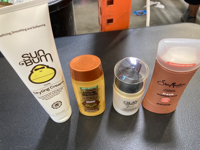 Photo 1 of Cutie! Beauty Bundle!
---final sale / no returns----