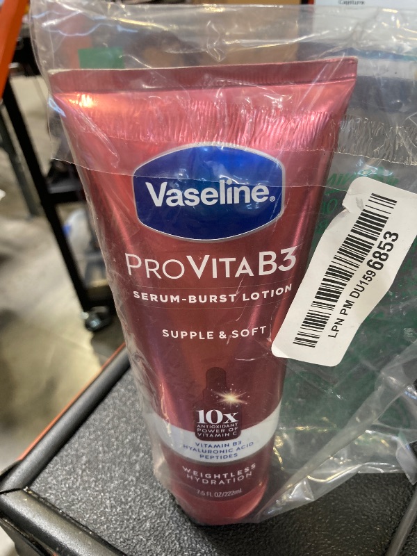 Photo 1 of Vaseline Pro VitaB3 Serum Burst Lotion Supple & Soft Healthy, Hydrated Skin, Lightweight 10x Antioxidant Power of Vitamin C with Vitamin B3, Hyaluronic Acid & Peptides, 7.5 fl oz