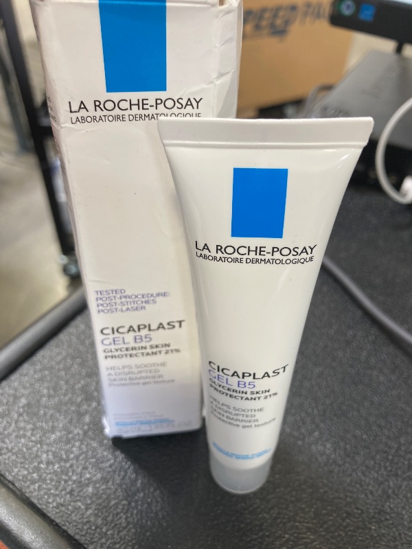 Photo 1 of La Roche-Posay Cicaplast Gel B5, Protective Repair Gel for Cracked, Chapped Skin with Madecassoside and Glycerin, Tested Post-Procedure, Post-Stitches, Post-Laser, 1.35 Fl Oz