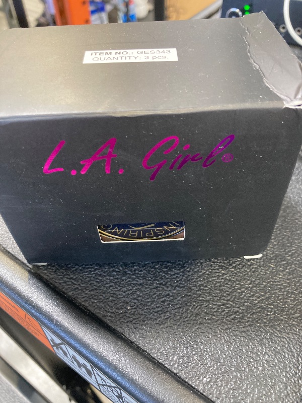Photo 1 of L.A. Girl Inspiring Brow Kit, Dark and Defined GES343