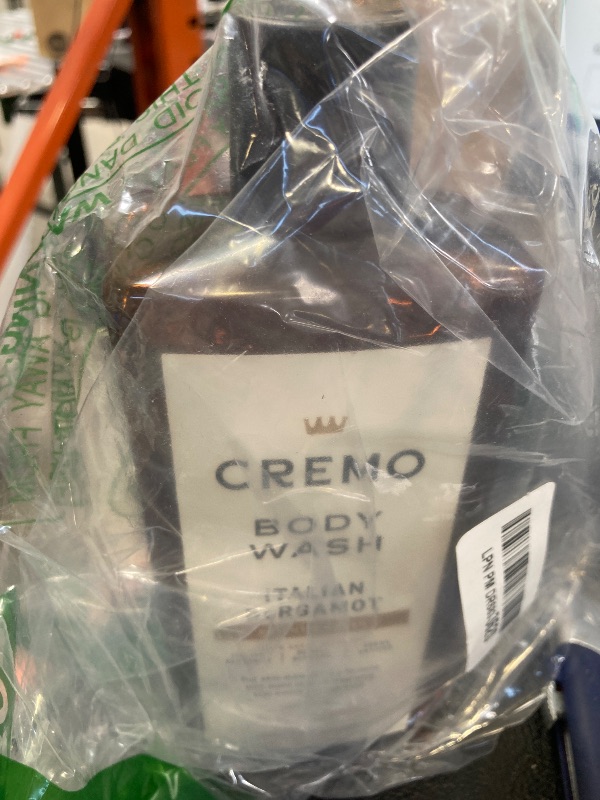 Photo 1 of Cremo Body Wash Men, Notes of Italian Bergamot, Neroli Blossom, and Fresh Vetiver, Rich-Lathering Italian Bergamot, 16 Fl Oz