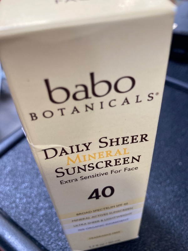 Photo 1 of Babo Botanicals Daily Sheer Mineral for Face Sunscreen Lotion SPF40 - Natural Zinc Oxide & Titanium Dioxide - 70% Organic Ingredients - Raspberry Oil & Aloe Vera - Fragrance Free - For all ages