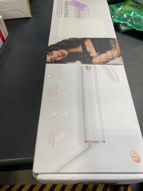 Photo 1 of T3 SinglePass Curl X Extra-Long Barrel 1", 1.25", 1.5" Curling Iron with 9 Heat Settings and Ceramic Barrel for Fast Styling and Lasting Results on All Hair Types