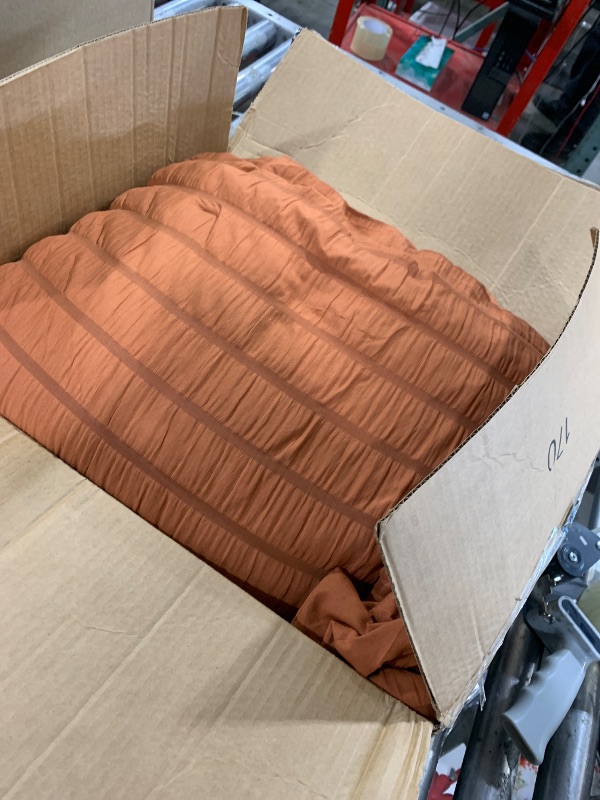 Photo 1 of AveLom Terracotta Seersucker California King Comforter Set (104x96 inches), 3 Pieces-100% Soft Washed Microfiber Lightweight Comforter with 2 Pillowcases, All Season Down Alternative Bedding Set