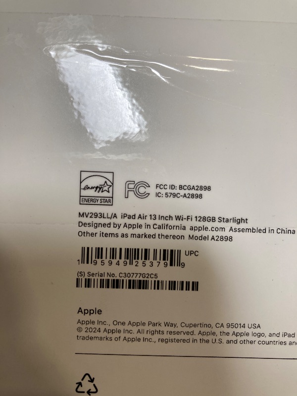 Photo 1 of USED-Apple iPad Air 13-inch (M2): Built for Apple Intelligence, Liquid Retina Display, 128GB, 12MP Front/Back Camera, Wi-Fi 6E, Touch ID, All-Day Battery Life — Starlight
