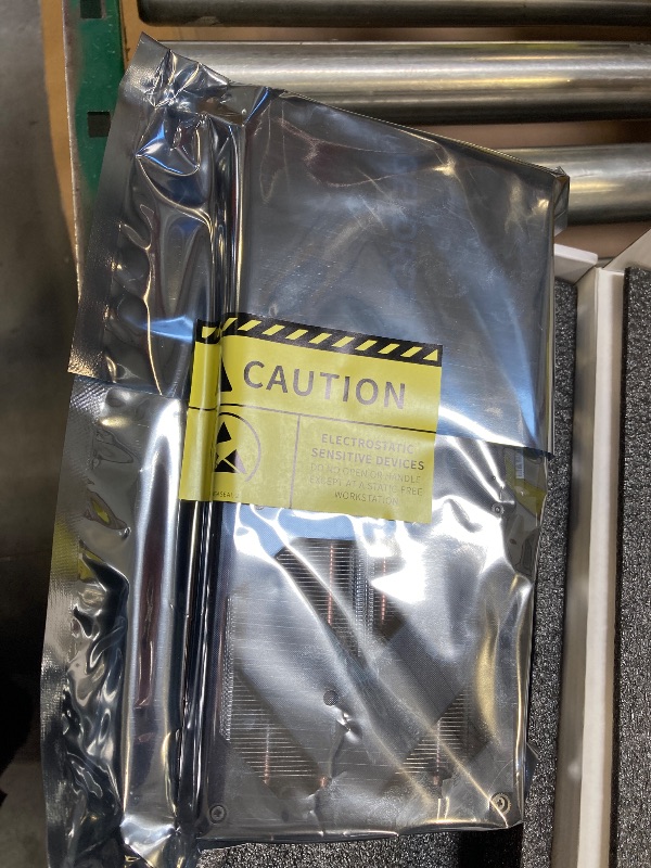 Photo 1 of PNY GeForce RTX™ 5060 Ti 8GB Overclocked Dual Fan GPU DLSS 4