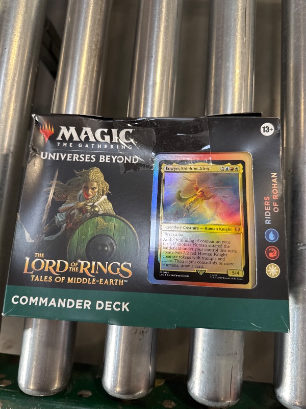 Photo 1 of Magic The Gathering The Lord of The Rings: Tales of Middle-Earth Commander Deck 1 + Collector Booster Sample Pack