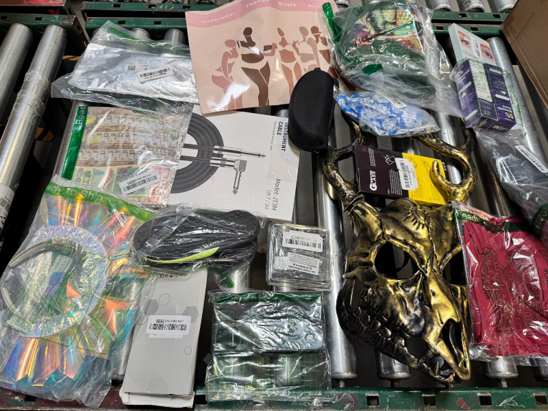 Photo 1 of Box Lot of Miscellaneous Items/Final Sale
