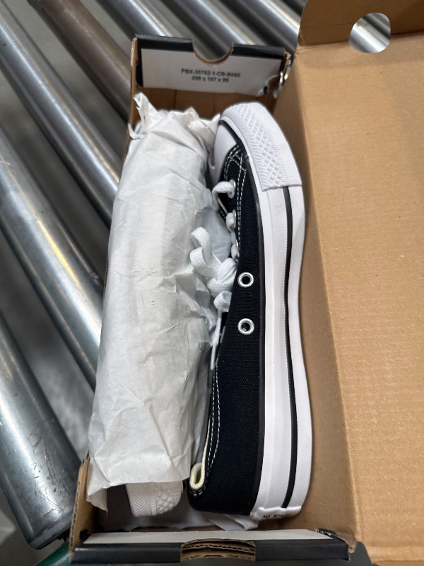 Photo 1 of Converse Chuck Taylor All Star Low Top Sneakers mens5
