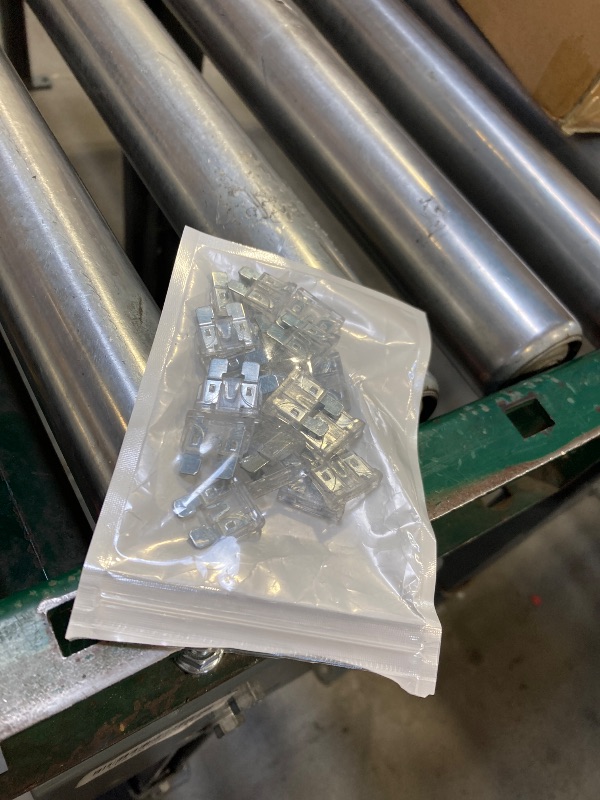 Photo 1 of Riseuvo 20pcs 25A Standard Car Fuses - 25 AMP Automotive Fuses(ATO/APR/ATS), 32V (12/24V) Blade Fuse for RV/Truck/SUV