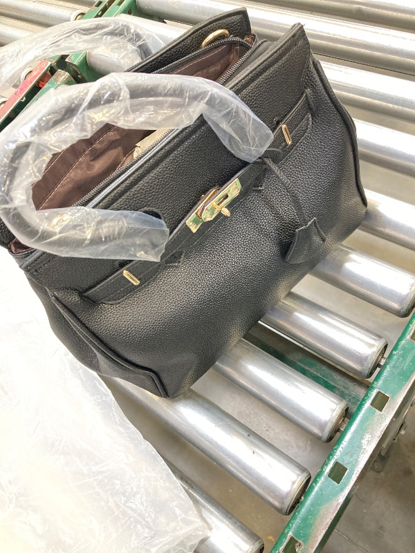Photo 1 of Off brand leather women bag 