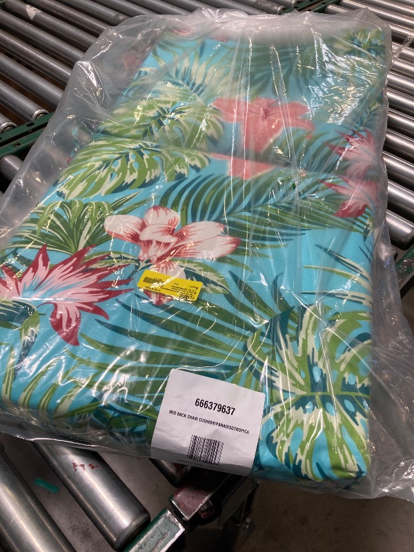 Photo 1 of Mainstays 37"L x 19.5"W Turquoise Palm 1 Piece Rectangle Outdoor Chair Cushion