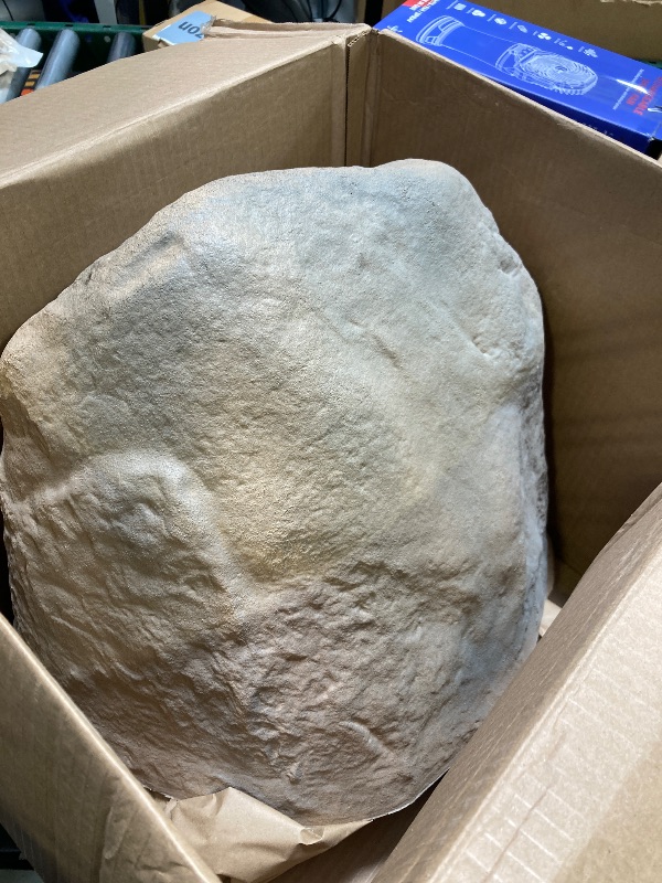 Photo 1 of Medium size rock cover 