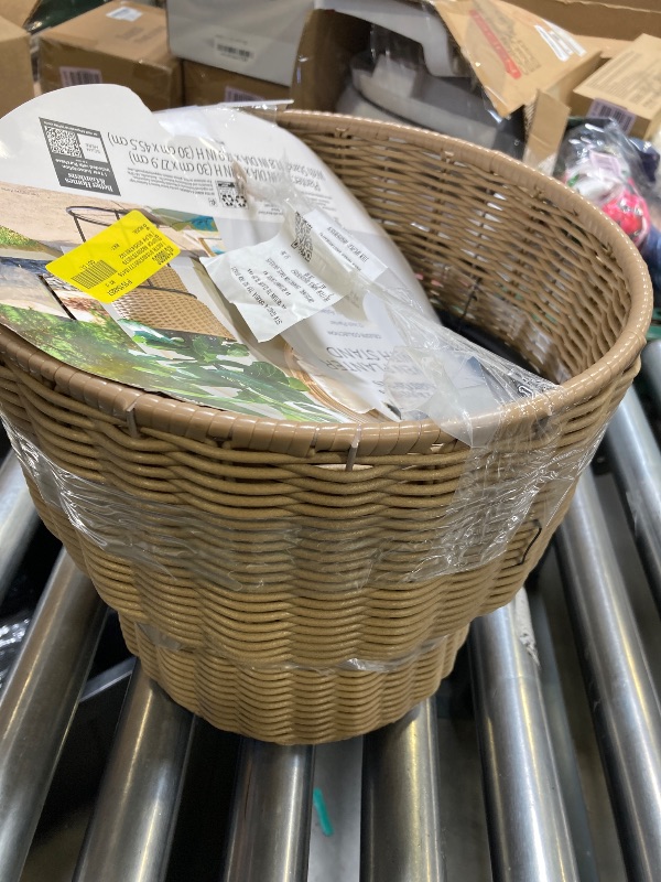 Photo 1 of Woven planter with stand 