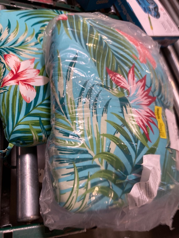 Photo 1 of 2 pcs of  outdoor chair cushion 