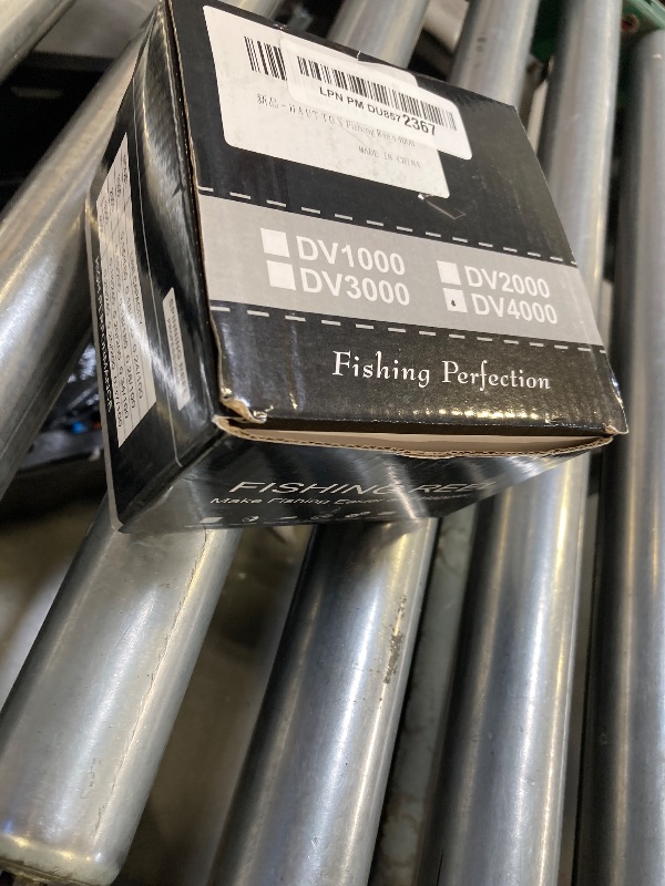 Photo 1 of HAUT TON Fishing Reels,Fresh and Saltwater Ultralight Spinning Reel 12+1BB,31Lbs Max Drag,5.2:1 Gear Ratio,Full Metal Ice Fishing Reel 1000,2000,3000,4000,5000,6000 Series (HT-DV-4000)