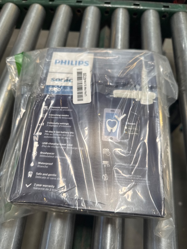 Photo 1 of Philips Sonicare ExpertClean 7500 White, Rechargeable Electric Power Toothbrush, HX9690/06