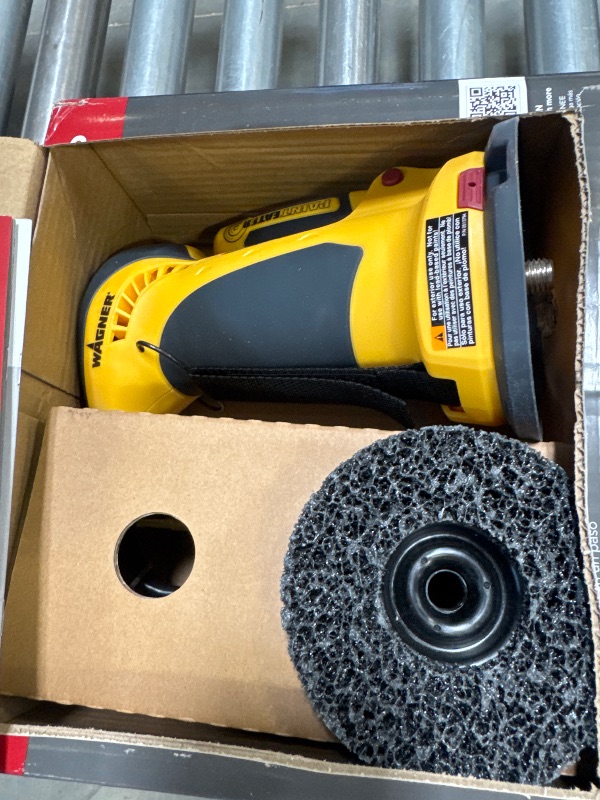 Photo 1 of Wagner Spraytech 0513040 PaintEater Electric Palm Grip Paint Removal Sanding Kit, Orbital Disc Sander