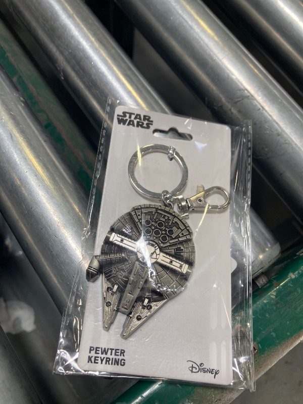 Photo 1 of Disney Star Wars Millennium Falcon Pewter Key Ring,Silver ,Large