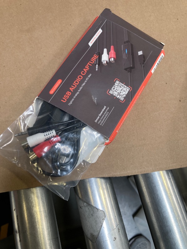Photo 1 of DriverGenius AV202-B USB-C Audio Capture Grabber Card Device, with LED Indicator, Analog Cassette to Digital MP3 Converter, Compatible for Windows 11 and macOS Sequoia