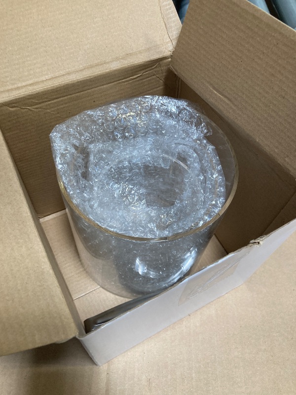 Photo 1 of meekoo 3 Pieces Flower Acrylic Vase Cylinders Round Decorative Clear Vase Break Resistant Acrylic Flower Cylinder for Centerpieces Floral Home Wedding Table Decoration (6/5/4 in)