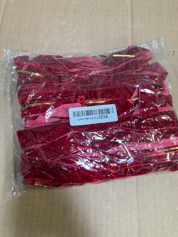 Photo 1 of Janinka Velvet Christmas Swag Bow 23.5x15.5 Inch Rustic Large Velvet Christmas Staircase Wreath Bows Vintage Christmas Tree Topper Bows Large Bow for Christmas Outdoor(Red,6 Pcs)